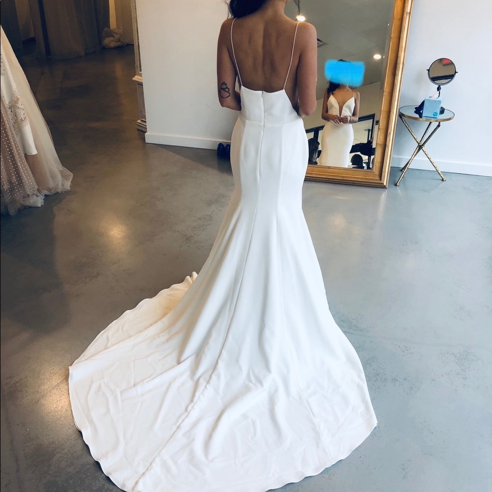 Sarah Seven Royal Wedding Dress Size 2 unaltered.